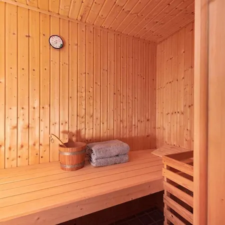 Sommerhaus 2 Тиссов